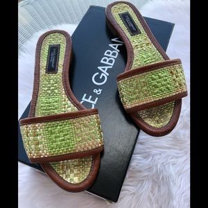 🌷Dolce & Gabbana Straw slide sandals🌷